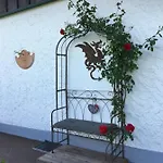 Meindl Elfi An Der Drachenwand 44 *
