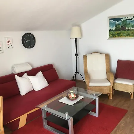 Meindl Elfi An Der Drachenwand 44 Mondsee