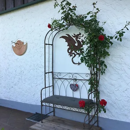 Meindl Elfi An Der Drachenwand 44 *