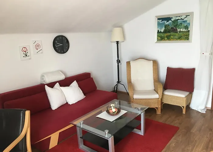 Meindl Elfi An Der Drachenwand 44 Mondsee